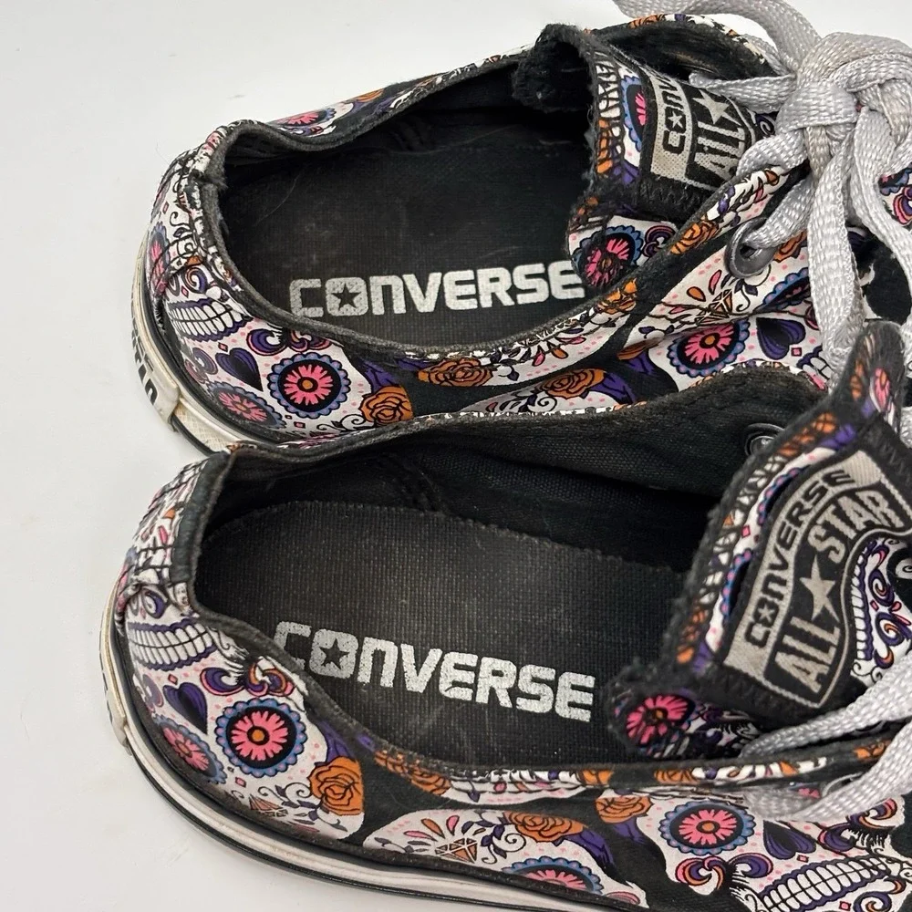 Converse Chuck Taylor All-Star Low-Top Sneakers Womens Size 7 Sugar Skull Mens 5